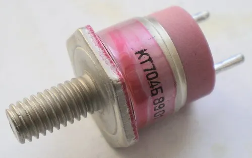 КТ704Б фото 2 КТ704Б фото 2